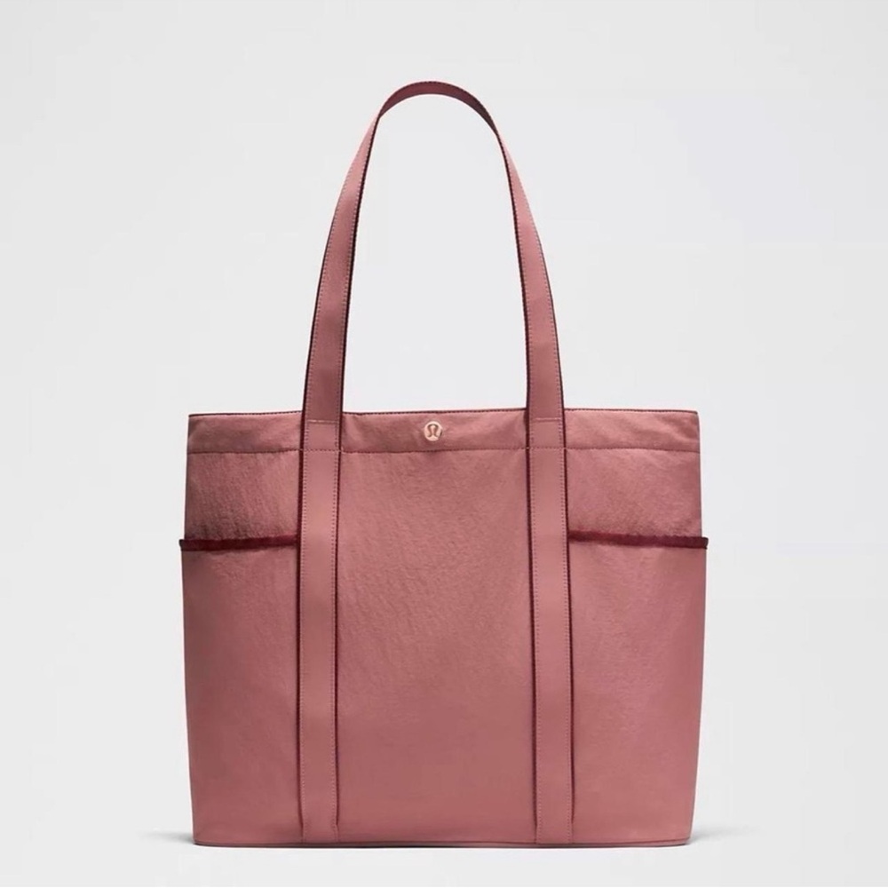 Lululemon Athletica Red clay tote bag